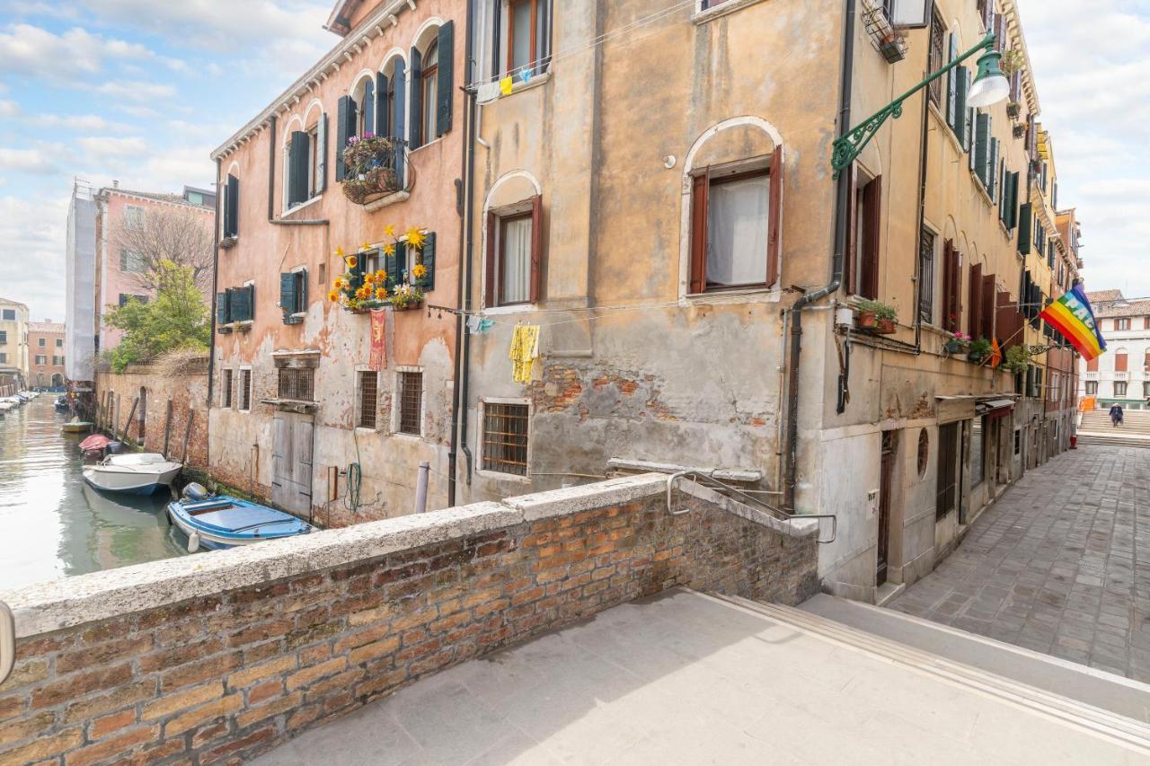 Santa Fosca Cozy Apartment Venedig Exteriör bild
